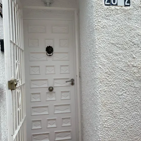 Casita En Urb Jupiter Con Vistas Al Mar Y Montana Casaturis C107 *